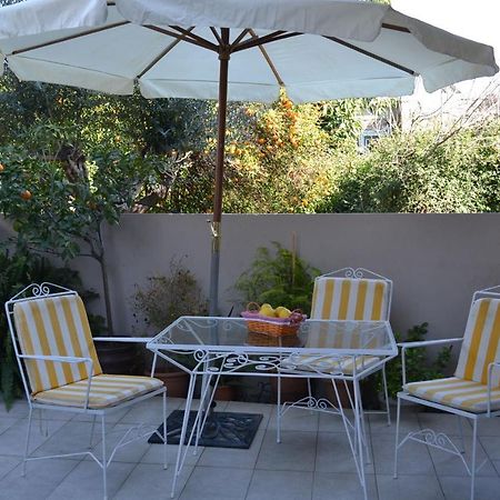 Kalamata Beach Maizonette Ground Floor And Semi-Basement With Yard Buitenkant foto