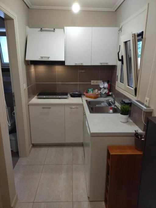 Kalamata Beach Maizonette Ground Floor And Semi-Basement With Yard Buitenkant foto